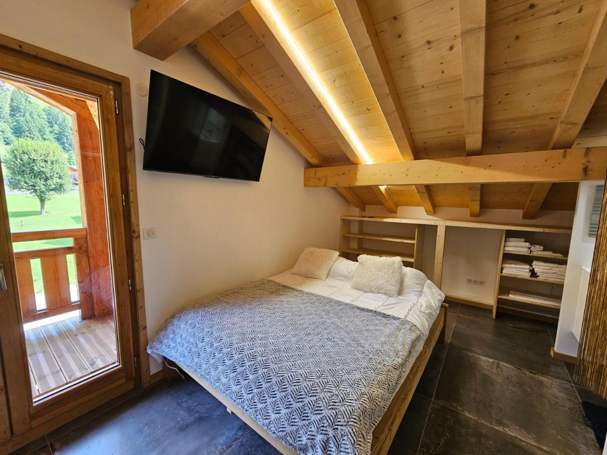 Demi-Chalet Vadel La Panthiaz 15 Pers 5 Chambres Abondance Exterior foto