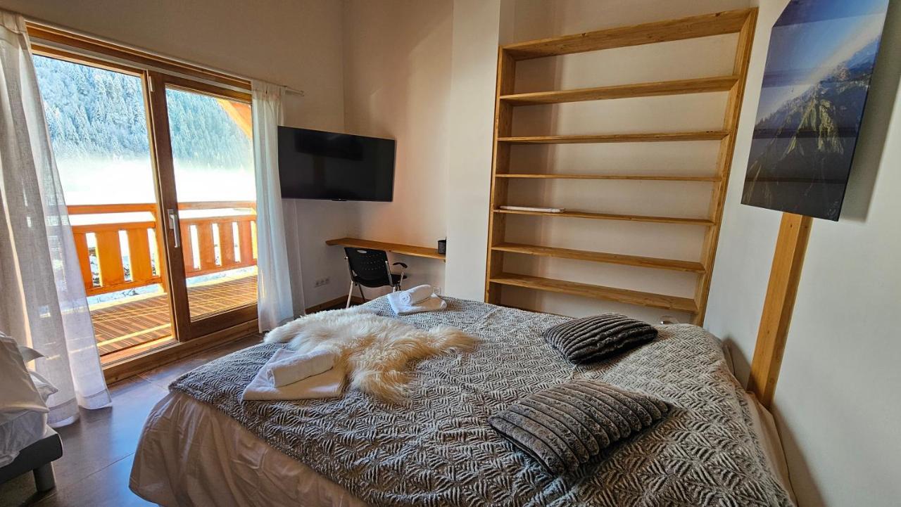 Demi-Chalet Vadel La Panthiaz 15 Pers 5 Chambres Abondance Exterior foto
