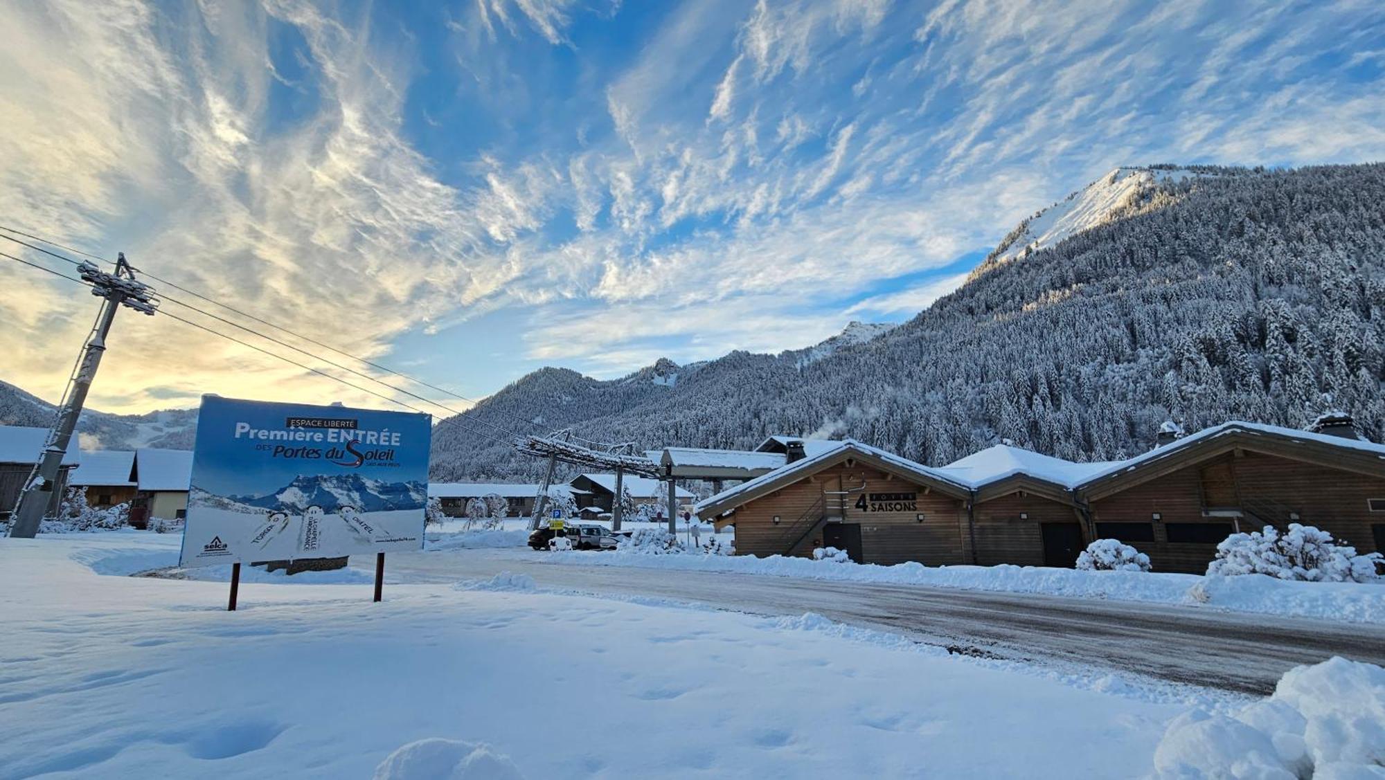 Demi-Chalet Vadel La Panthiaz 15 Pers 5 Chambres Abondance Exterior foto