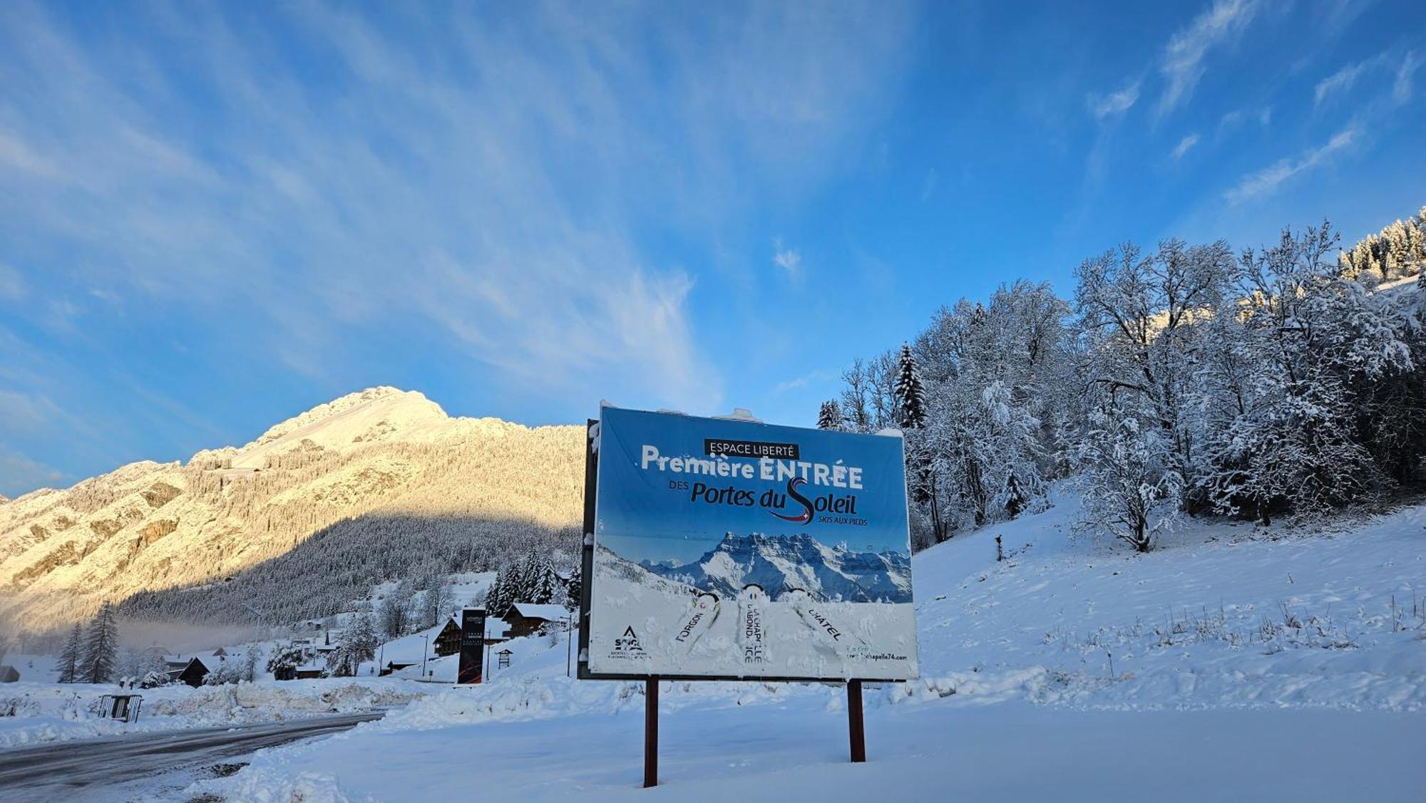 Demi-Chalet Vadel La Panthiaz 15 Pers 5 Chambres Abondance Exterior foto